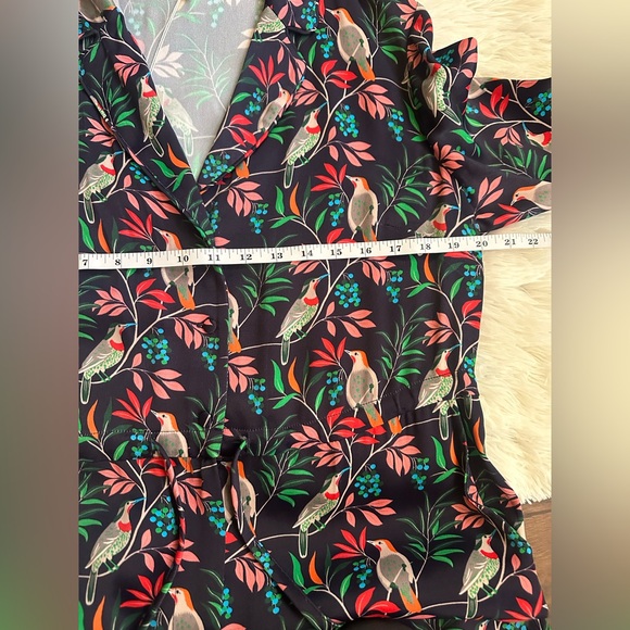 Boden Jumpsuit V-Neck Tropical Birds Drawstring Wide Leg Cropped Relaxed 8P - Picture 10 of 16
